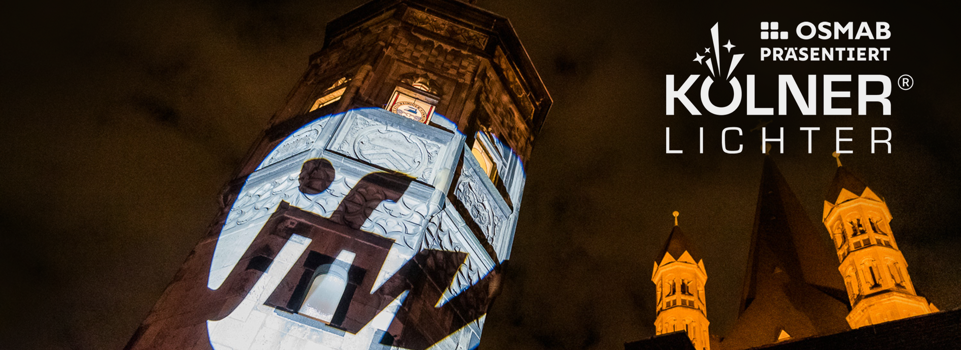 Feuerwerk der Kölner Lichter 2025 über dem Rhein – Blick vom Rooftop des Rheinloft Cologne